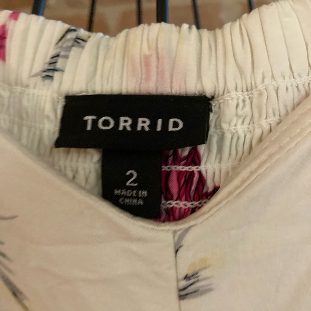 Torrid Spaghetti Strap White And Pink Floral Maxi  Dress - Picture 3 of 13